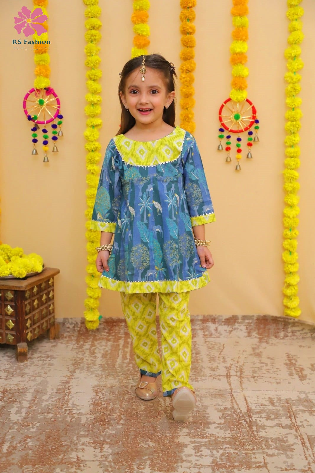 Girl Angarkha with pant in wholesale