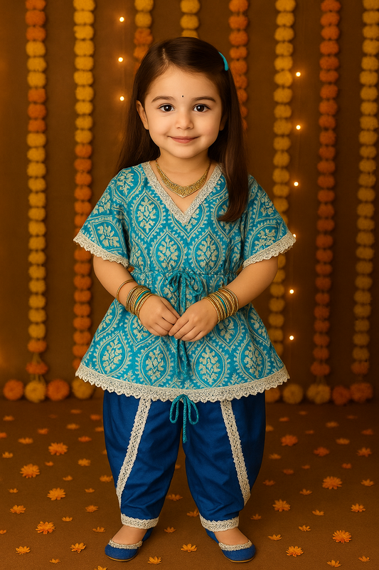 Girl's ethnic wear in wholesale