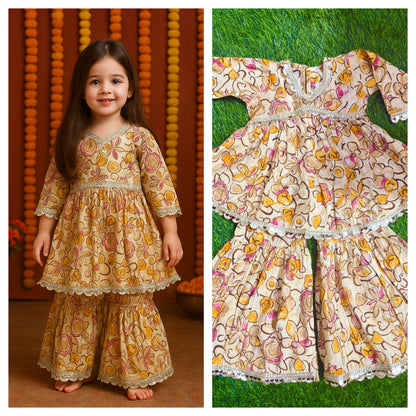 Girl's ethnic wear in wholesale