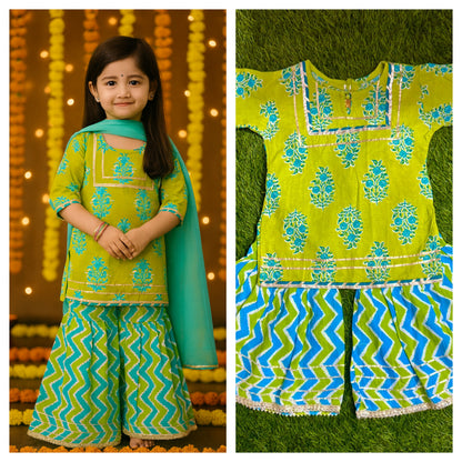 Girl's ethnic wear in wholesale