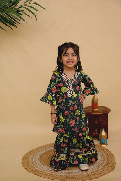 Kurti Sharara